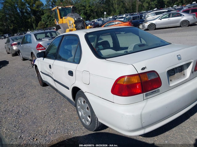 2000 Honda Civic Lx მანქანა იყიდება აუქციონზე, vin: 1HGEJ6674YL050826, აუქციონის ნომერი: 46205078