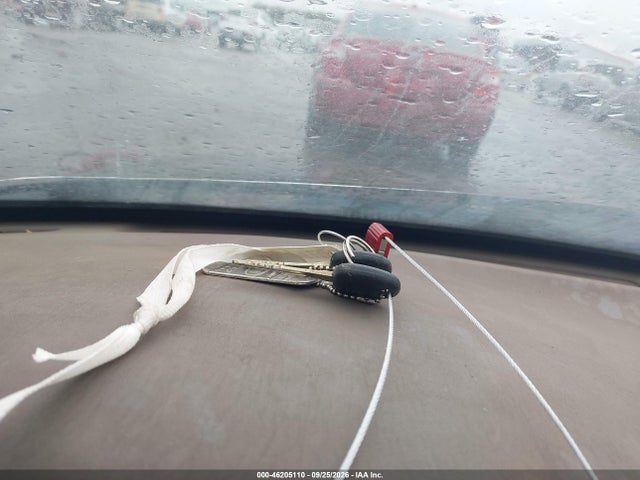 46205110 :رقم المزاد ، KMHJF35F9YU941674 vin ، 2000 Hyundai Elantra Gls مزاد بيع