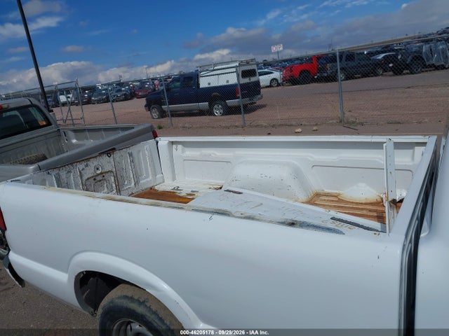1998 Gmc Sonoma Sl მანქანა იყიდება აუქციონზე, vin: 1GTCS14X6W8542685, აუქციონის ნომერი: 46205178