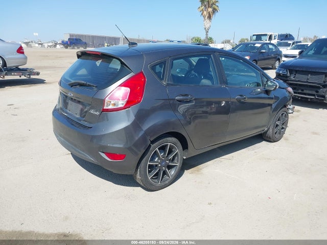 2018 Ford Fiesta Se მანქანა იყიდება აუქციონზე, vin: 3FADP4EJ8JM135110, აუქციონის ნომერი: 46205193