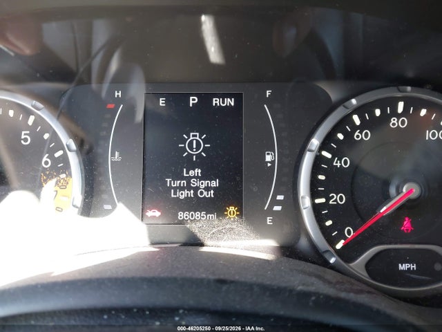 Продажа на аукционе авто 2017 Jeep Renegade Latitude 4x4, vin: ZACCJBBB8HPF33062, номер лота: 46205250