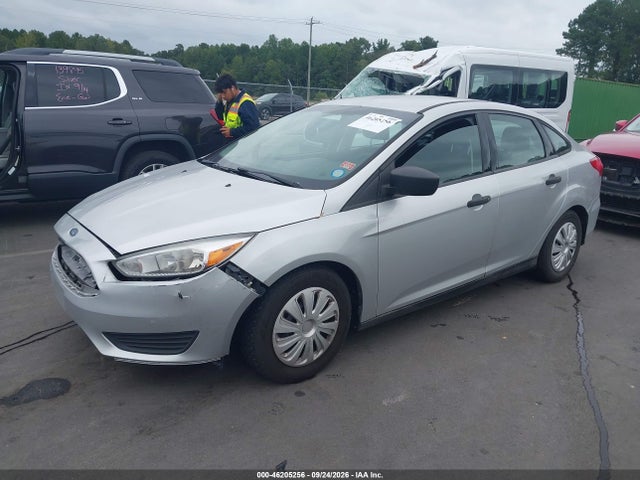 Продажа на аукционе авто 2016 Ford Focus S, vin: 1FADP3E20GL390279, номер лота: 46205256
