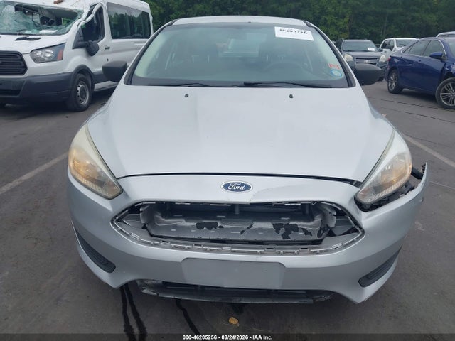 Продажа на аукционе авто 2016 Ford Focus S, vin: 1FADP3E20GL390279, номер лота: 46205256