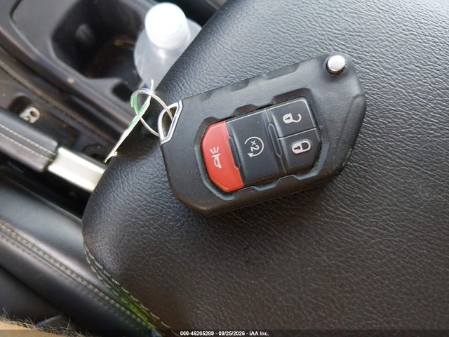 Продажа на аукционе авто 2021 Jeep Wrangler Unlimited Sahara, vin: 1C4HJXEG6MW858476, номер лота: 46205289