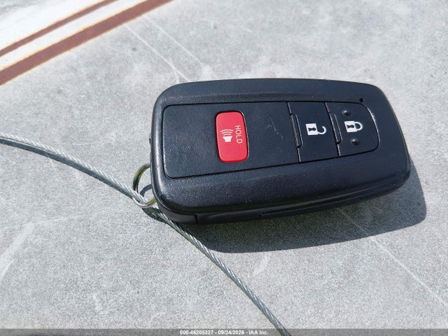 Toyota Prius Two 2016 JTDKBRFUXG3005264 Image 11