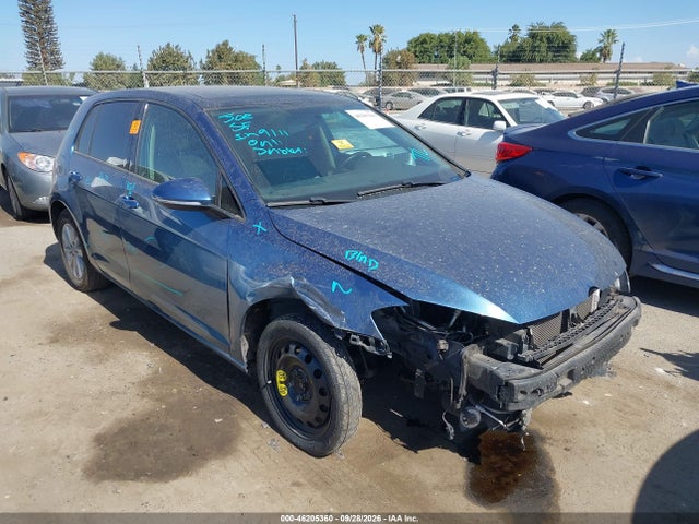 46205360 :رقم المزاد ، 3VW217AU1GM046277 vin ، 2016 Volkswagen Golf Tsi S W/sunroof مزاد بيع