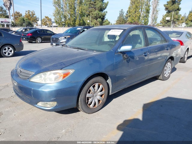 2003 Toyota Camry Le მანქანა იყიდება აუქციონზე, vin: JTDBE32K830230853, აუქციონის ნომერი: 46205369