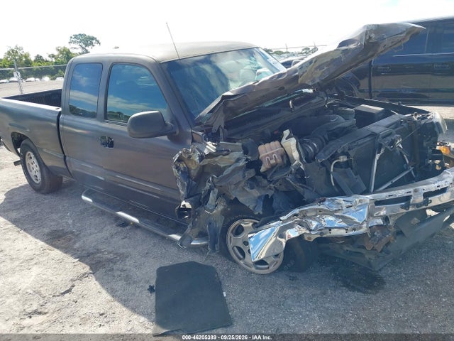 Auction sale of the 2003 Chevrolet Silverado 1500 Ls, vin: 2GCEC19T831163777, lot number: 46205389