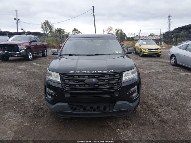 Auction sale of the 2017 Ford Explorer Xlt, vin: 1FM5K8D83HGE21840, lot number: 46205409