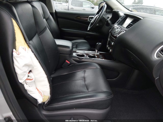 2015 Nissan Pathfinder Sl მანქანა იყიდება აუქციონზე, vin: 5N1AR2MN4FC711604, აუქციონის ნომერი: 46205413