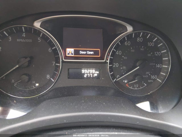 2015 Nissan Pathfinder Sl მანქანა იყიდება აუქციონზე, vin: 5N1AR2MN4FC711604, აუქციონის ნომერი: 46205413