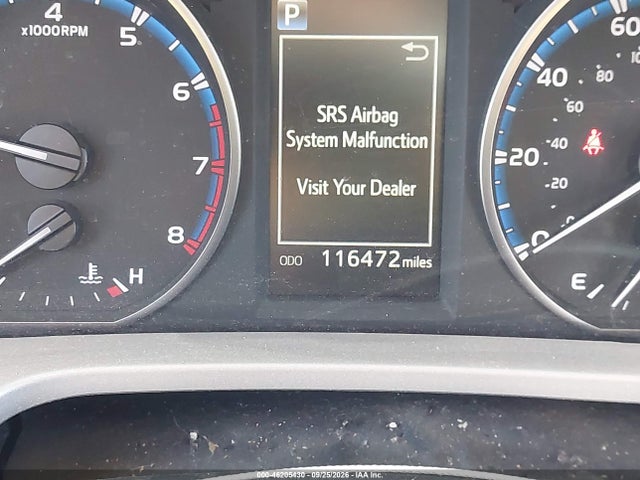 Toyota Rav4 Xle 2017 2T3RFREVXHW648788 Image 16
