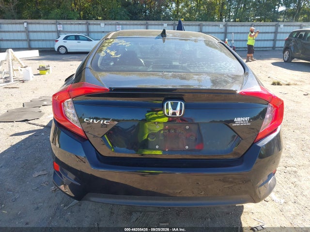 46205435 :رقم المزاد ، 19XFC1F7XHE022229 vin ، 2017 Honda Civic Ex-l مزاد بيع