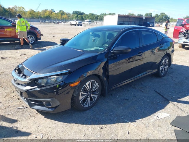46205435 :رقم المزاد ، 19XFC1F7XHE022229 vin ، 2017 Honda Civic Ex-l مزاد بيع