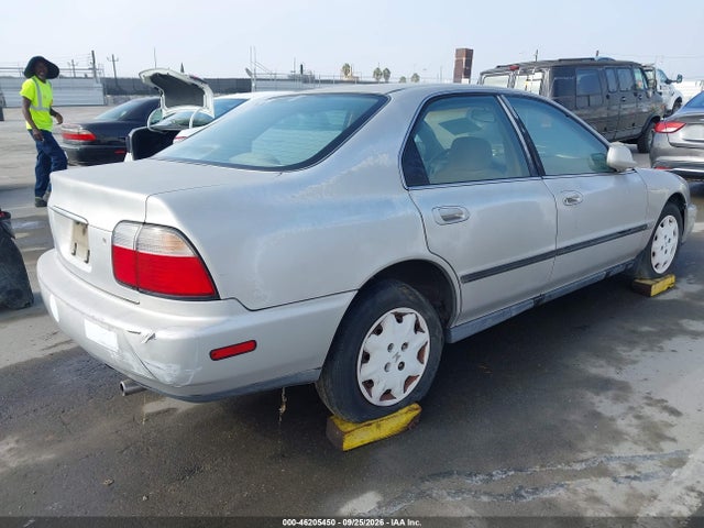 Продаж на аукціоні авто 1996 Honda Accord Lx/ex, vin: 1HGCD5639TA277570, номер лоту: 46205450