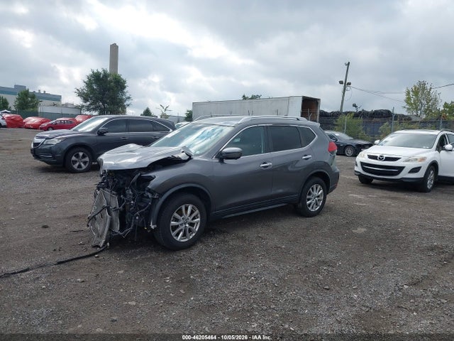 Nissan ROGUE SV 2017 KNMAT2MVXHP513045 Image 2
