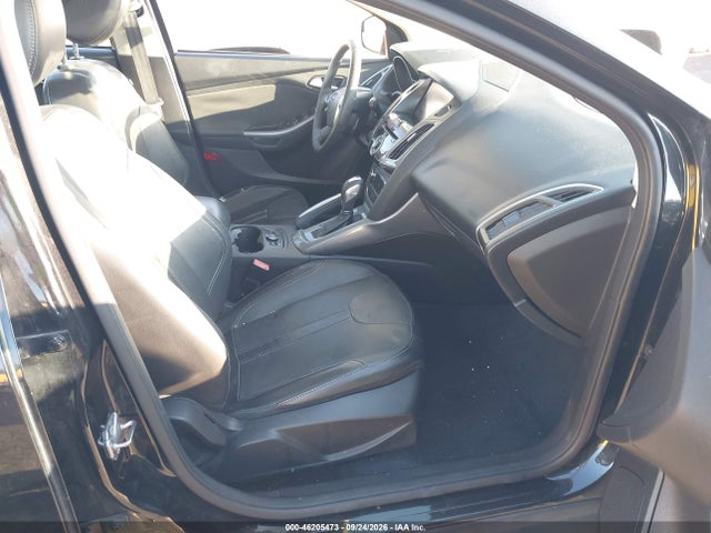 Продажа на аукционе авто 2013 Ford Focus Titanium, vin: 1FADP3N23DL252117, номер лота: 46205473