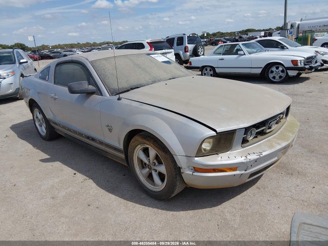 2009 Ford Mustang V6/v6 Premium მანქანა იყიდება აუქციონზე, vin: 1ZVHT80NX95119644, აუქციონის ნომერი: 46205484