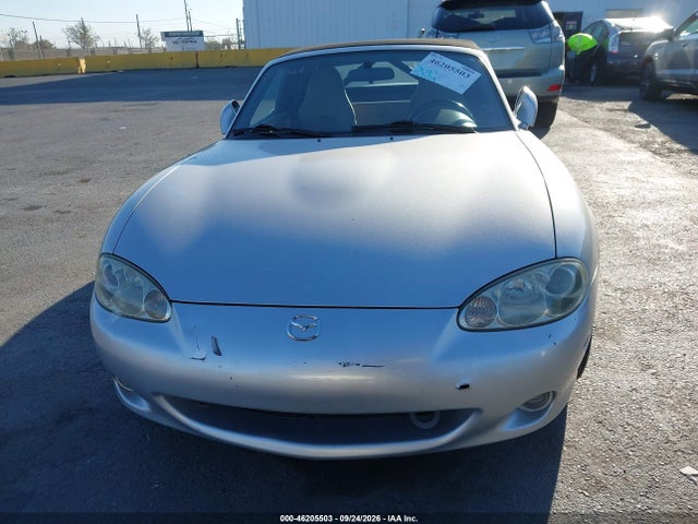 Auction sale of the 2001 Mazda Mx-5 Miata Ls/special Edition, vin: JM1NB353210211576, lot number: 46205503
