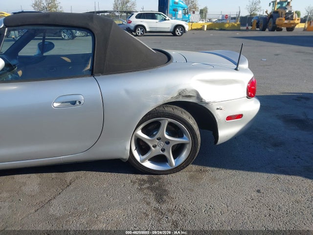Auction sale of the 2001 Mazda Mx-5 Miata Ls/special Edition, vin: JM1NB353210211576, lot number: 46205503