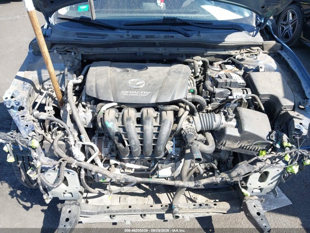 2017 Mazda Mazda3 Sport მანქანა იყიდება აუქციონზე, vin: 3MZBN1U75HM107025, აუქციონის ნომერი: 46205539