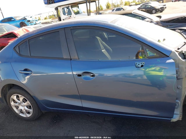 2017 Mazda Mazda3 Sport მანქანა იყიდება აუქციონზე, vin: 3MZBN1U75HM107025, აუქციონის ნომერი: 46205539