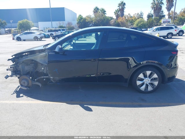 Продаж на аукціоні авто 2023 Tesla Model Y Awd/long Range Dual Motor All-wheel Drive, vin: 7SAYGDEE5PF639516, номер лоту: 46205614