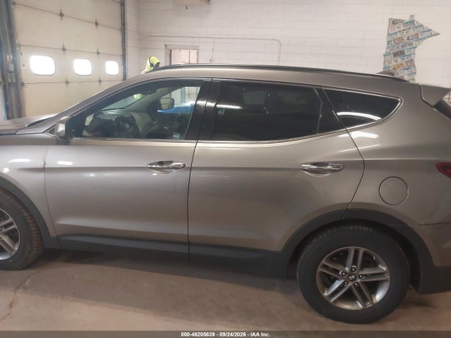 Продаж на аукціоні авто 2017 Hyundai Santa Fe Sport 2.4l, vin: 5XYZUDLB0HG400789, номер лоту: 46205639