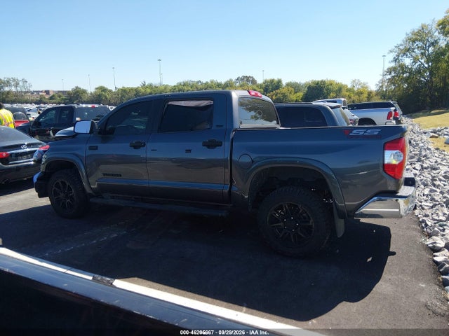 Продажа на аукционе авто 2019 Toyota Tundra Sr5 5.7l V8, vin: 5TFDW5F10KX861721, номер лота: 46205667