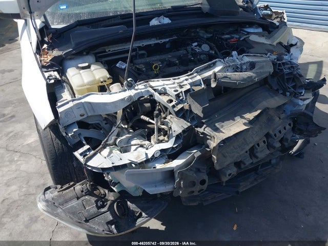 Продажа на аукционе авто 2016 Ford Focus Se, vin: 1FADP3K26GL318880, номер лота: 46205742