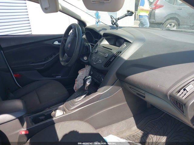 Продажа на аукционе авто 2016 Ford Focus Se, vin: 1FADP3K26GL318880, номер лота: 46205742