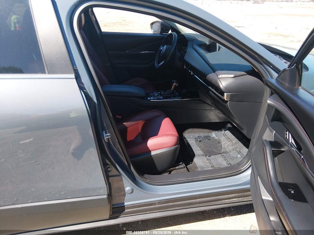 46205791 :رقم المزاد ، 3MVDMBCM5SM772735 vin ، 2025 Mazda Cx-30 2.5 S Carbon Edition مزاد بيع