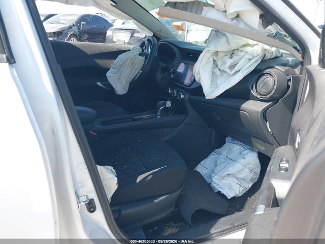 46205832 :رقم المزاد ، 3N1CP5CV6PL541387 vin ، 2023 Nissan Retrocesos Sv Xtronic Cvt مزاد بيع