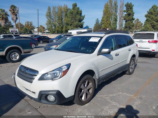 Subaru Outback 2.5i Limited 2014 4S4BRBPC6E3256252 Image 12