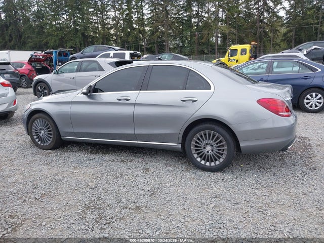 55SWF4KB2FU020029 Mercedes-Benz C 300 Luxury 4matic
