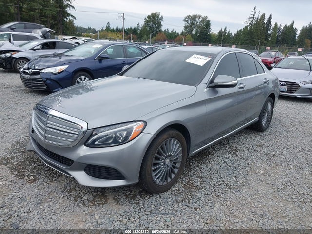55SWF4KB2FU020029 Mercedes-Benz C 300 Luxury 4matic