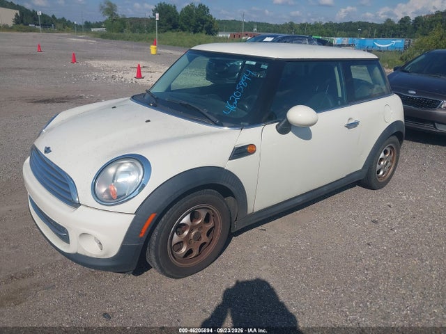 Продаж на аукціоні авто 2013 Mini Hardtop Cooper, vin: WMWSU3C54DT370374, номер лоту: 46205894