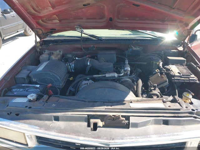Aukcja sprzedaży 1998 Chevrolet C1500 Fleetside, vin: 2GCEC19R5W1220218, numer aukcji: 46205923