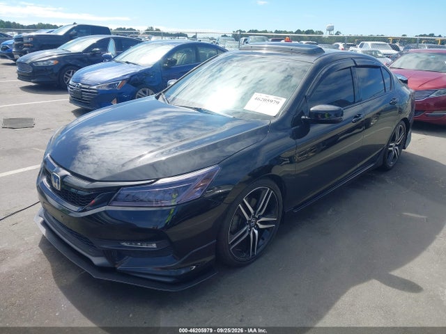 46205979 :رقم المزاد ، 1HGCR3F94HA039532 vin ، 2017 Honda Accord Touring V6 مزاد بيع