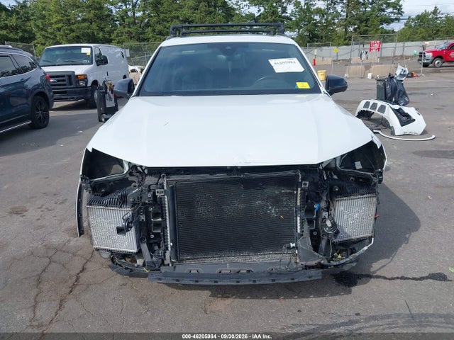 2021 Audi Sq7 Prestige Tfsi Quattro Tiptronic მანქანა იყიდება აუქციონზე, vin: WA1VWBF7XMD039031, აუქციონის ნომერი: 46205984