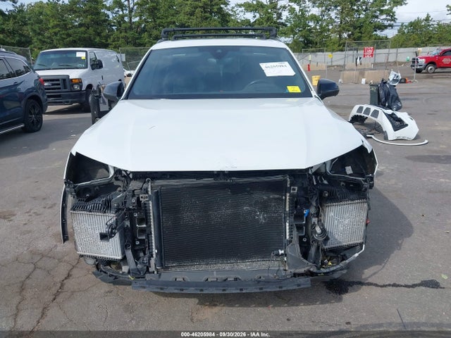 2021 Audi Sq7 Prestige Tfsi Quattro Tiptronic მანქანა იყიდება აუქციონზე, vin: WA1VWBF7XMD039031, აუქციონის ნომერი: 46205984