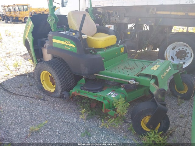 Продажа на аукционе авто 2000 John Deere Tractor, vin: TC997SB040159, номер лота: 46206027