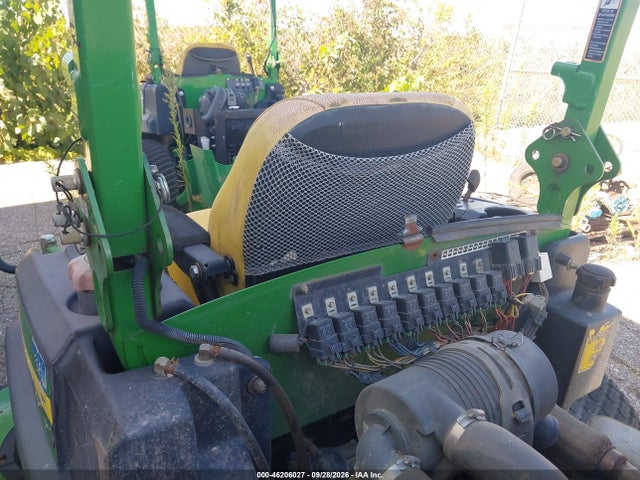 Продажа на аукционе авто 2000 John Deere Tractor, vin: TC997SB040159, номер лота: 46206027