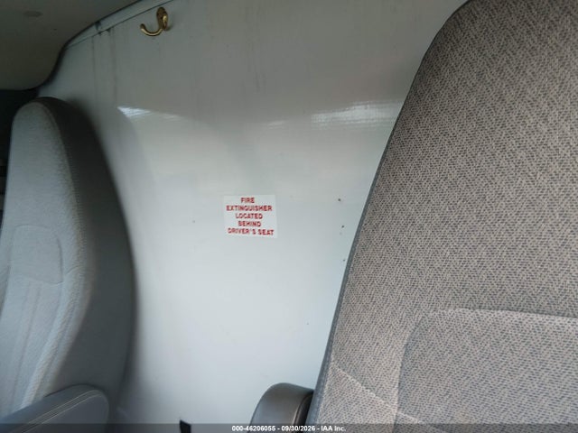 46206055 :رقم المزاد ، 1GB0G2CA1D1194098 vin ، 2013 Chevrolet Express Commercial Cutaway Work Van مزاد بيع