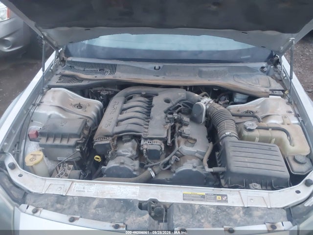 46206061 :رقم المزاد ، 2D8FV48V55H570342 vin ، 2005 Dodge Magnum Se مزاد بيع