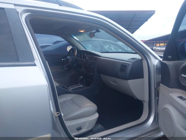 46206061 :رقم المزاد ، 2D8FV48V55H570342 vin ، 2005 Dodge Magnum Se مزاد بيع
