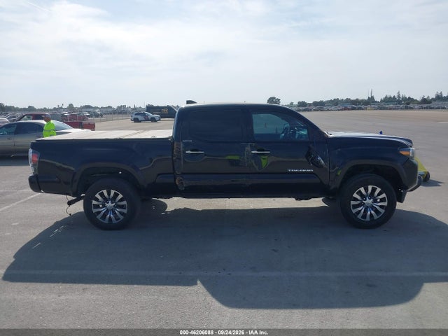 2022 Toyota Tacoma Limited მანქანა იყიდება აუქციონზე, vin: 3TMHZ5BNXNM134288, აუქციონის ნომერი: 46206088