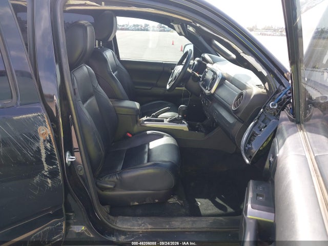 2022 Toyota Tacoma Limited მანქანა იყიდება აუქციონზე, vin: 3TMHZ5BNXNM134288, აუქციონის ნომერი: 46206088