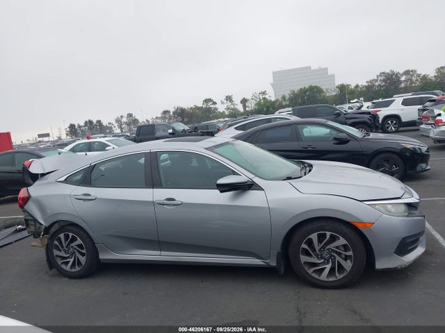 Продажа на аукционе авто 2016 Honda Civic Ex, vin: 2HGFC2F70GH531627, номер лота: 46206167