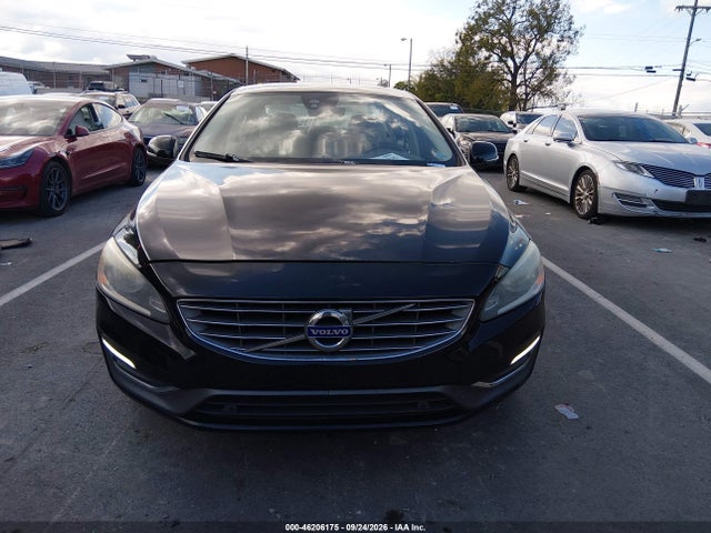46206175 :رقم المزاد ، LYV402HK2JB172361 vin ، 2018 Volvo S60 Inscription T5 مزاد بيع